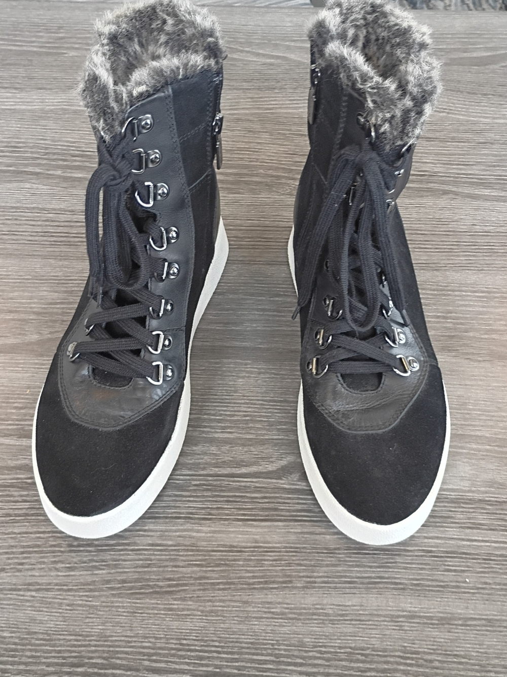 Blondo Blk Suede Leather Boots FtuxFur HighTop Woman-Water Proof-Lace Up Size 10